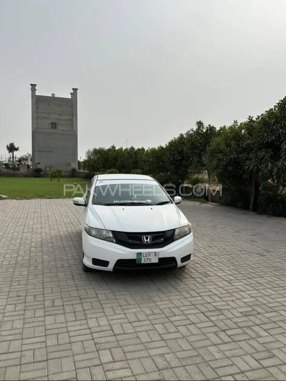 Honda City 2018 for Sale in Faisalabad Image-1