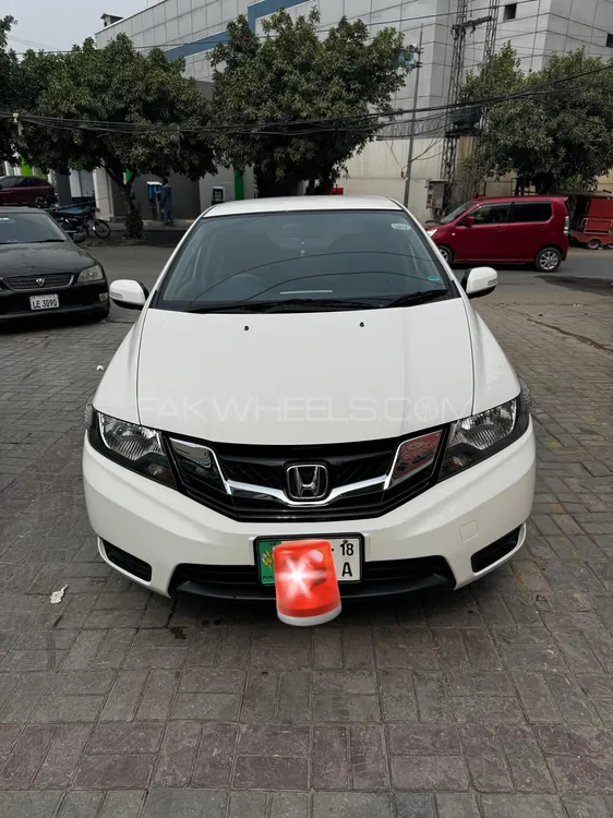 Honda City 2018 for Sale in Lahore Image-1