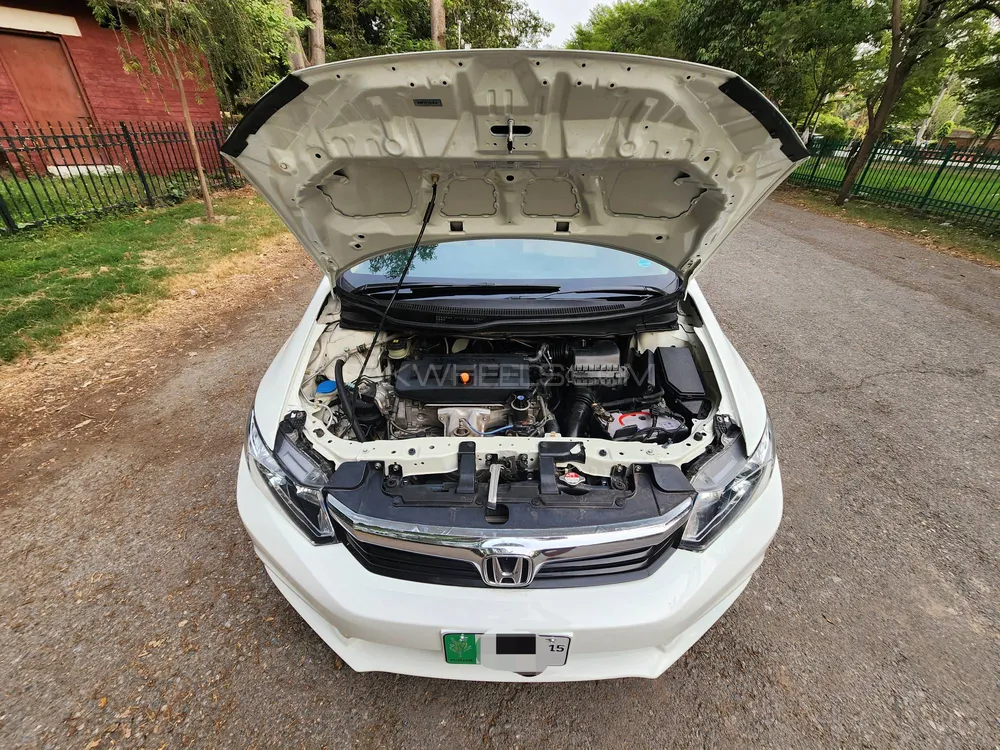 Honda Civic 2015 for Sale in Lahore Image-1