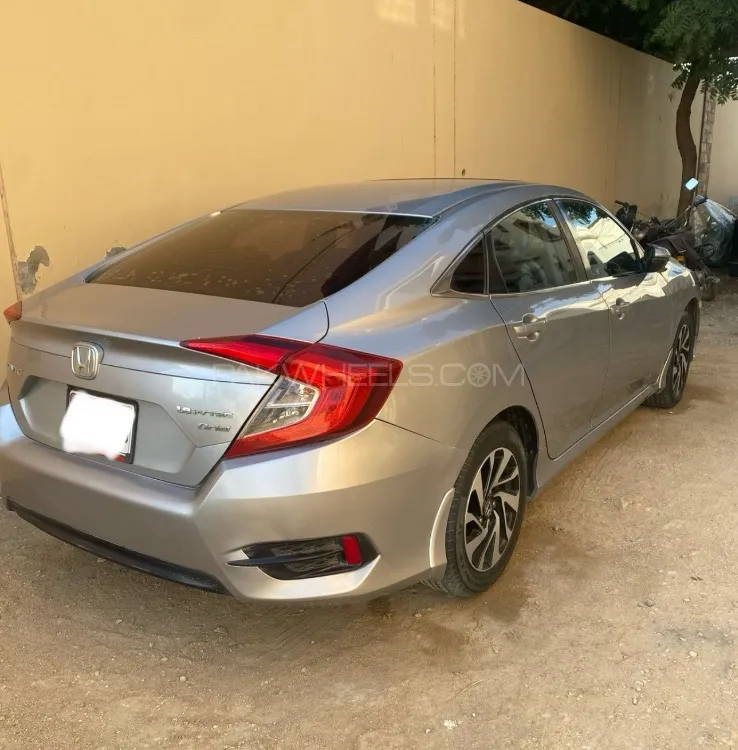 Honda Civic 2017 for Sale in Karachi Image-1
