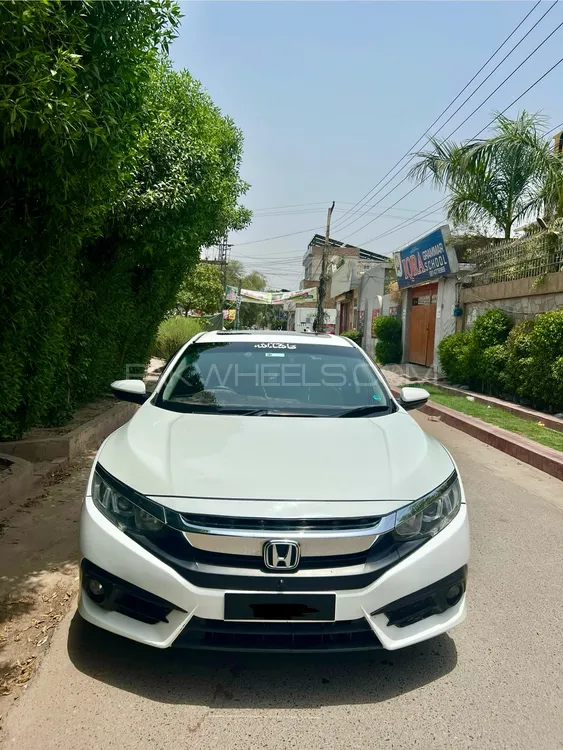 Honda Civic 2017 for Sale in Multan Image-1