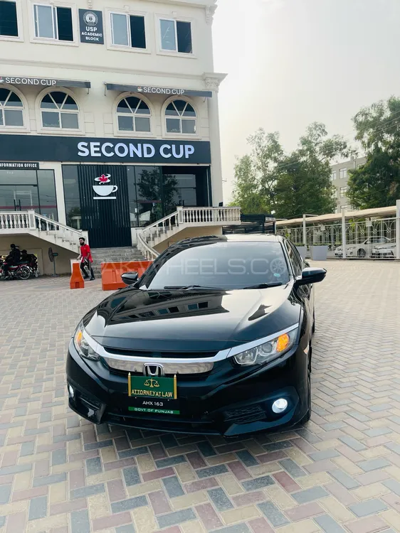 ہونڈا سوک 2018 for Sale in ملتان Image-1