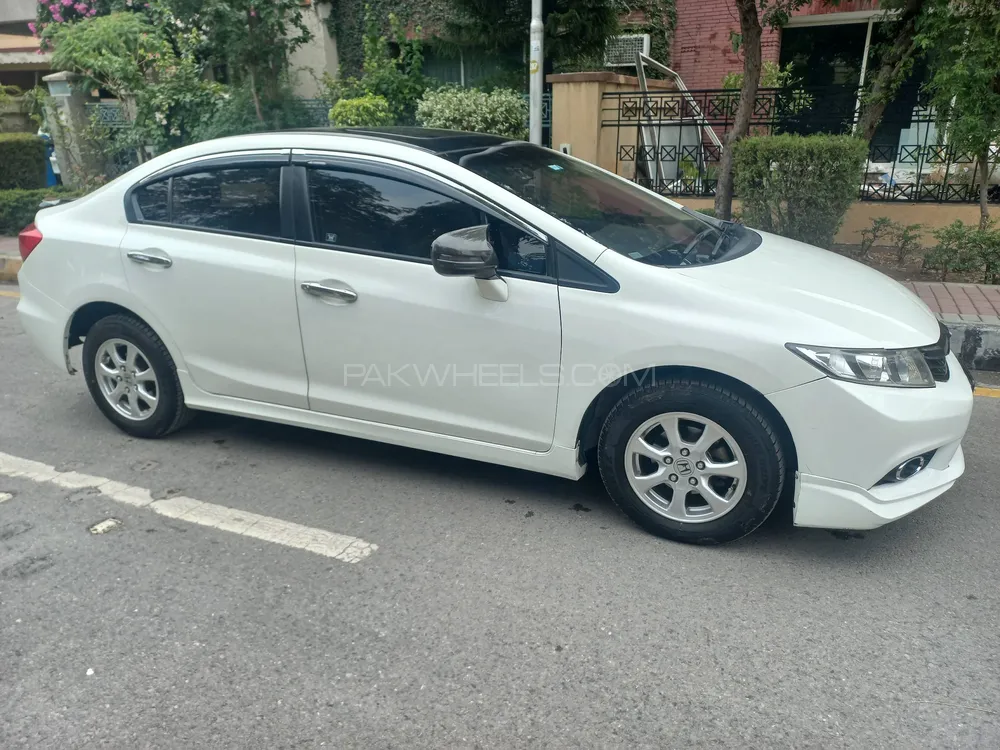 Honda Civic 2015 for Sale in Rawalpindi Image-1