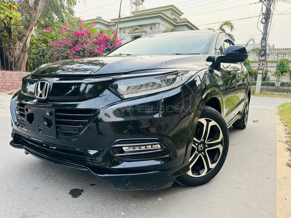 Honda Vezel 2019 for Sale in Faisalabad Image-1