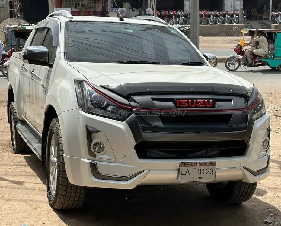 Isuzu D-Max 2020 for Sale in Multan Image-1