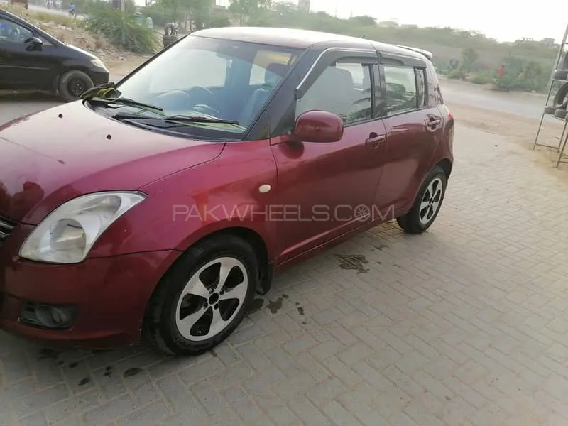 Suzuki Swift 2010 for Sale in Karachi Image-1
