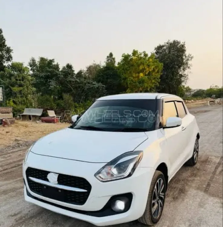 Suzuki Swift 2025 for Sale in Lahore Image-1