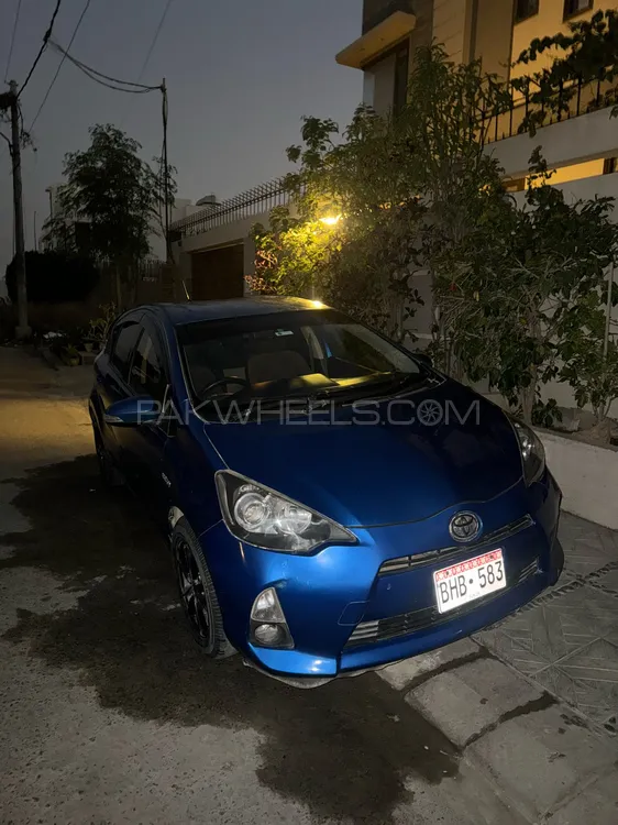 Toyota Aqua 2013 for Sale in Karachi Image-1