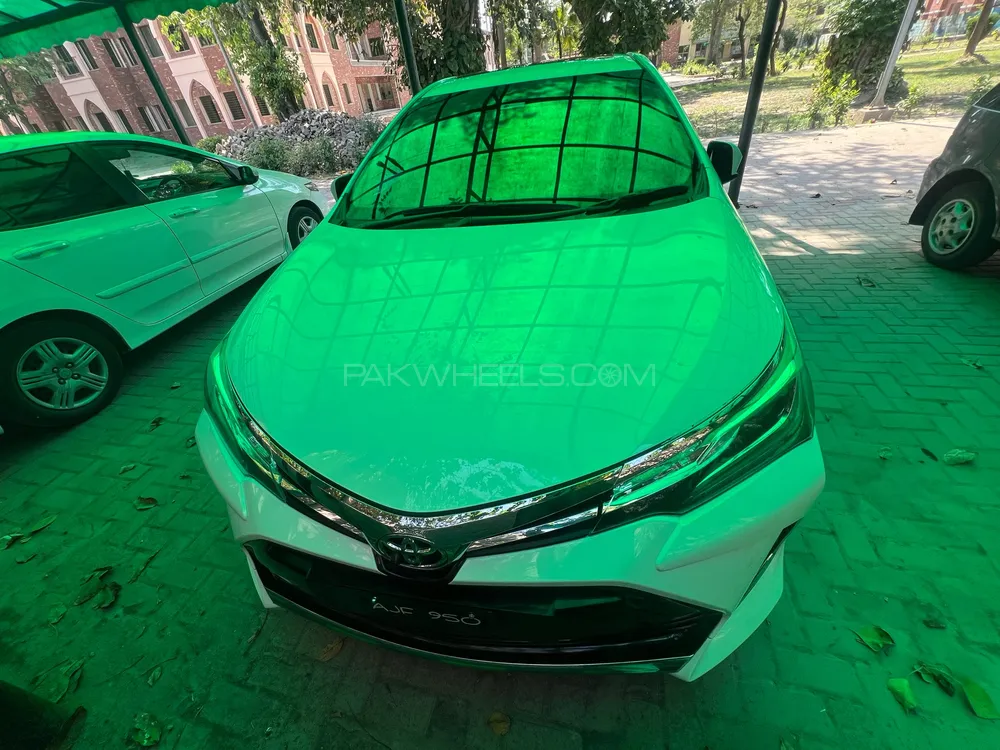Toyota Corolla 2021 for Sale in Lahore Image-1