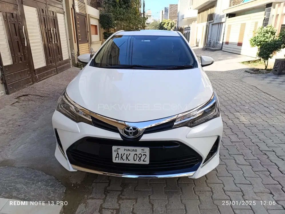 Toyota Corolla 2022 for Sale in Vehari Image-1