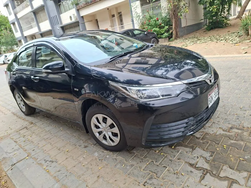 Toyota Corolla 2019 for Sale in Karachi Image-1