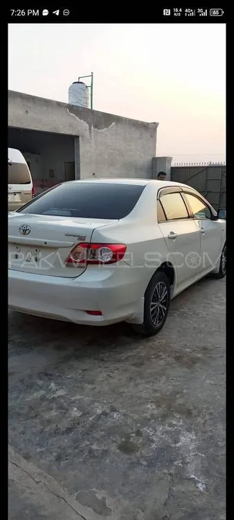 Toyota Corolla 2013 for Sale in Faisalabad Image-1
