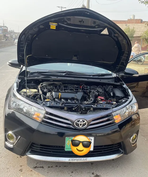 Toyota Corolla 2017 for Sale in Faisalabad Image-1