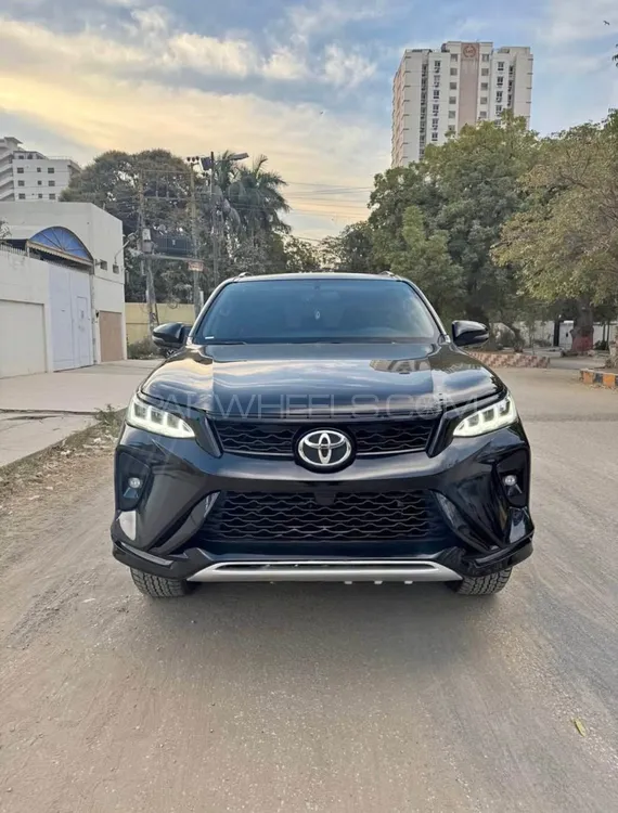 Toyota Fortuner 2022 for Sale in Karachi Image-1