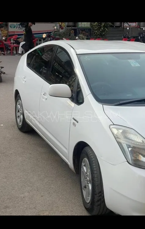 Toyota Prius 2012 for Sale in Islamabad Image-1
