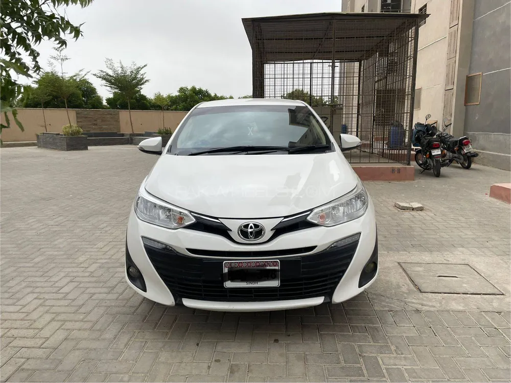 Toyota Yaris Sedan 2021 for Sale in Karachi Image-1