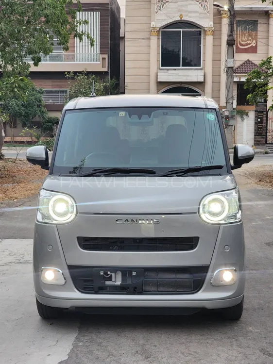 Daihatsu Move Canbus 2022 for Sale in Lahore Image-1