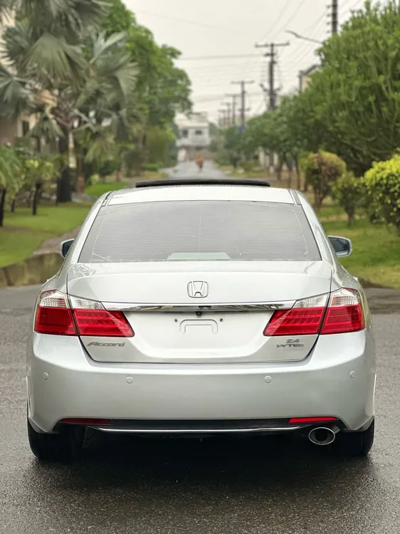 Honda Accord 2015 for Sale in Gujranwala Image-1