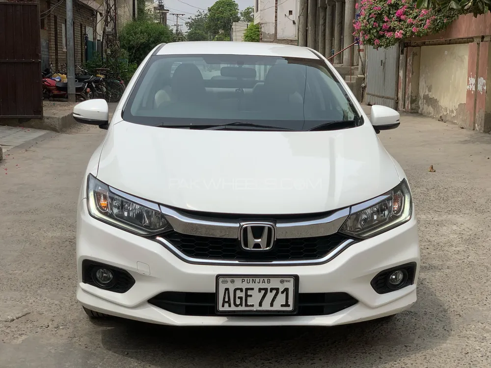 Honda City 2021 for Sale in Faisalabad Image-1