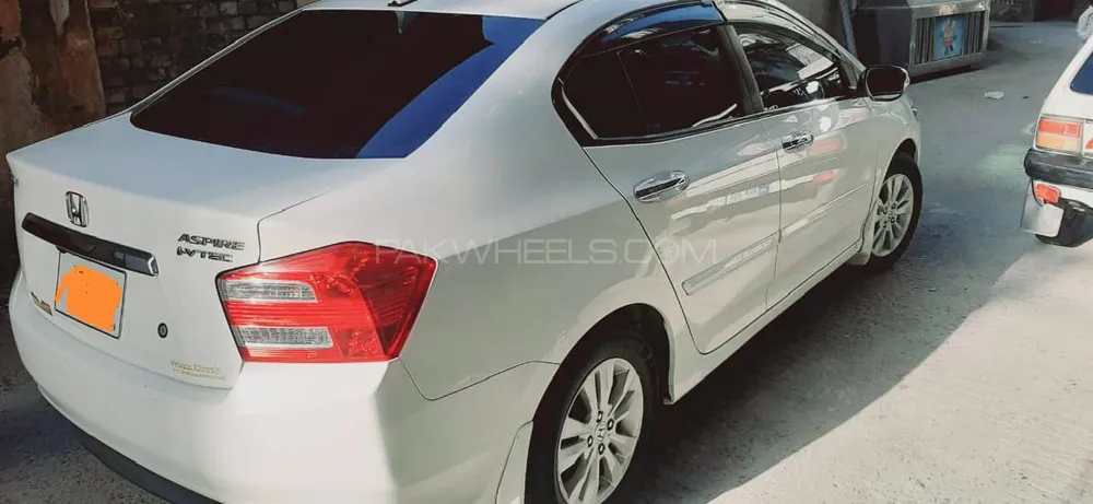 Honda City 2018 for Sale in Islamabad Image-1