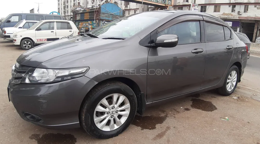 Honda City 2015 for Sale in Karachi Image-1