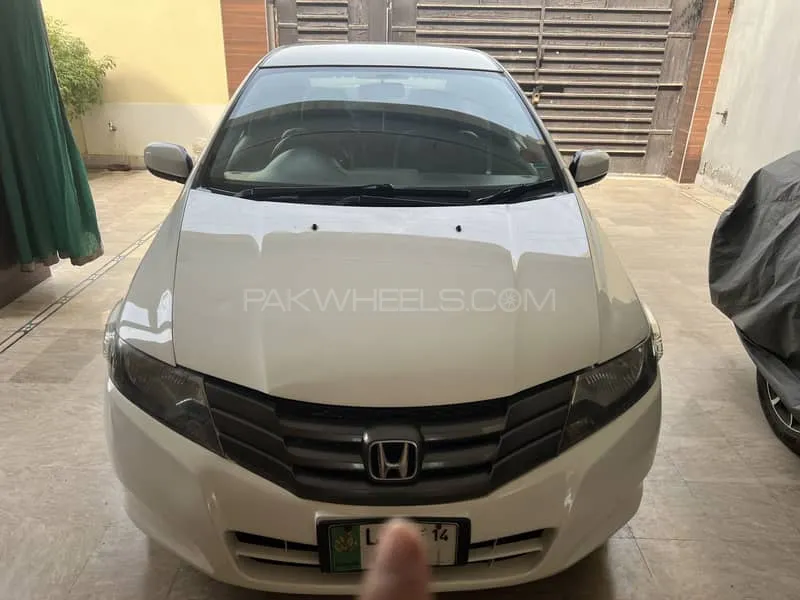 Honda City 2014 for Sale in Okara Image-1