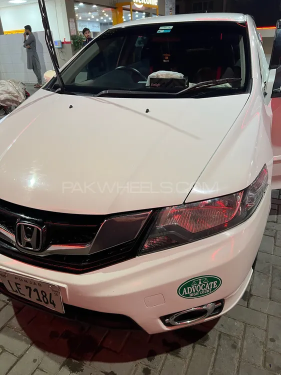 Honda City 2018 for Sale in Lahore Image-1