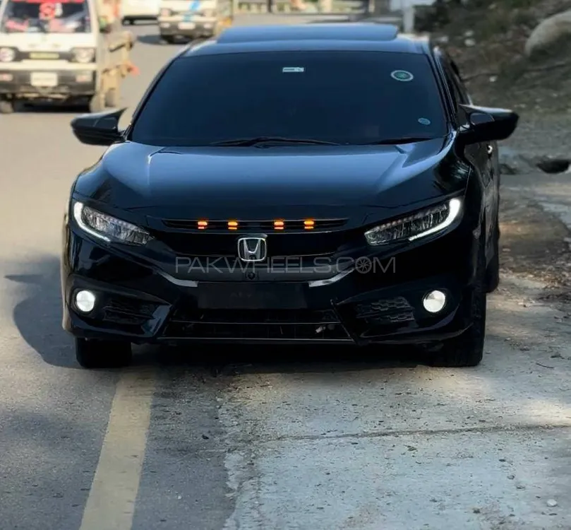 Honda Civic 2017 for Sale in Peshawar Image-1
