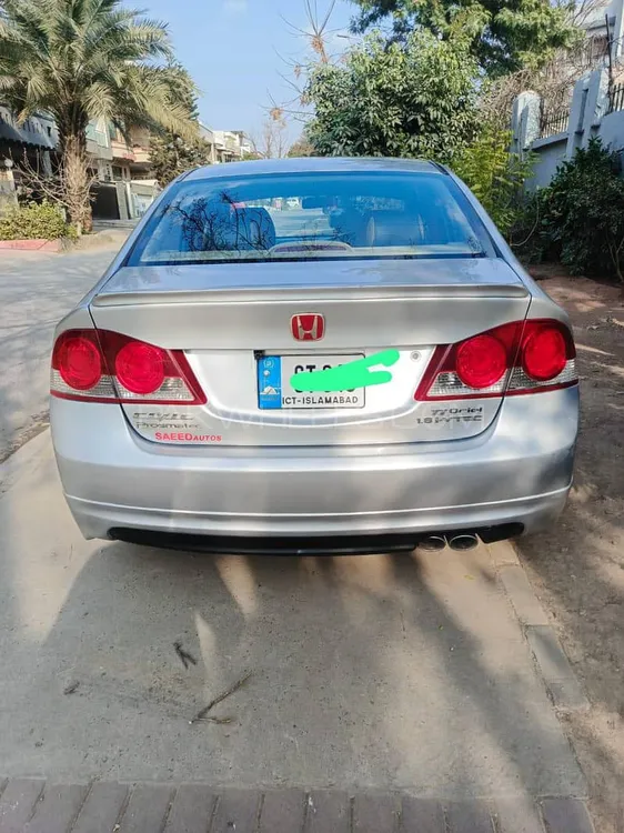 Honda Civic 2011 for Sale in Islamabad Image-1