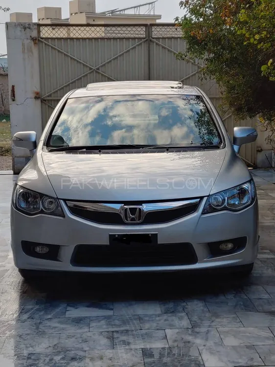 Honda Civic 2010 for Sale in Islamabad Image-1
