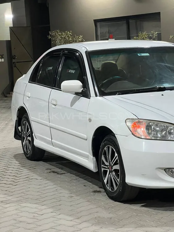 Honda Civic 2004 for Sale in Lahore Image-1