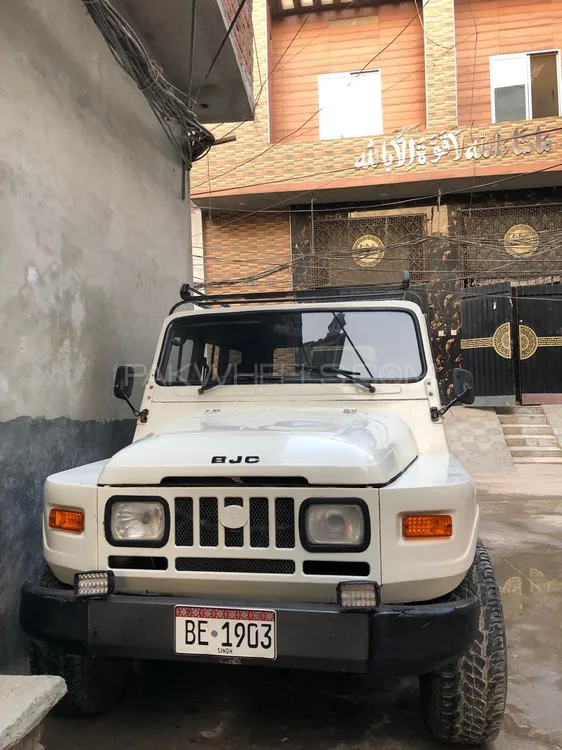 Jeep Wrangler 2004 for Sale in Faisalabad Image-1