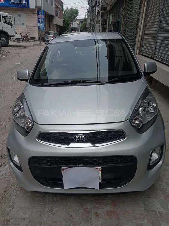 KIA Picanto 2023 for Sale in Faisalabad Image-1