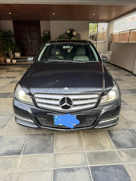 Mercedes Benz C Class 2012 for Sale in Islamabad Image-1