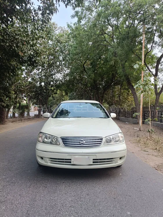 Nissan Sunny 2005 for Sale in Lahore Image-1