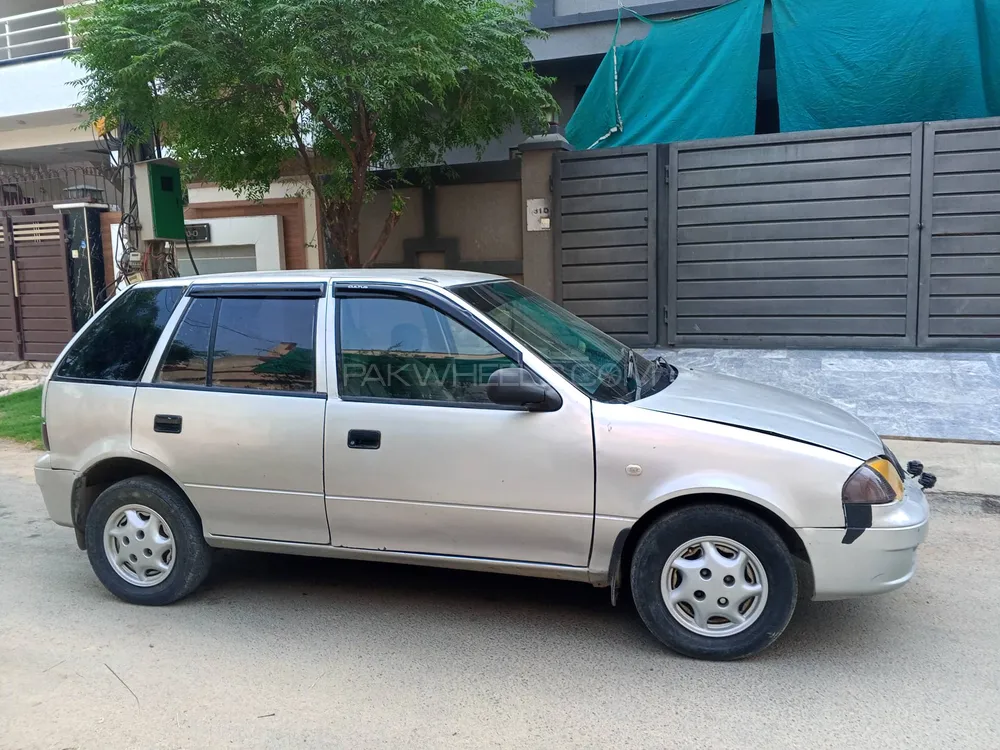 Suzuki Cultus 2004 for Sale in Lahore Image-1