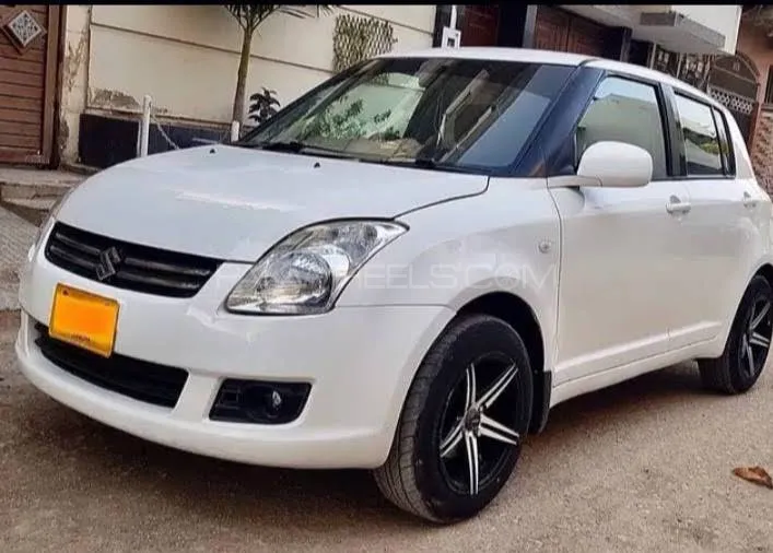 Suzuki Swift 2018 for Sale in Karachi Image-1