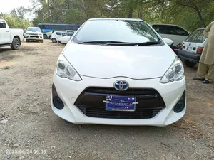 Toyota Aqua S 2017 for Sale