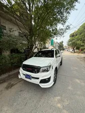 Toyota Hilux D-4D Automatic 2010 for Sale