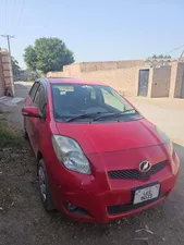 Toyota Vitz F 1.0 2011 for Sale