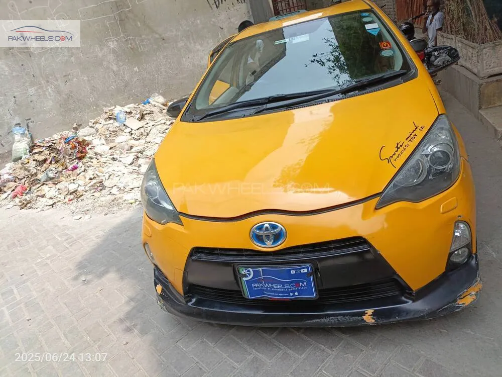 Toyota Aqua 2012 for Sale in Lahore Image-1