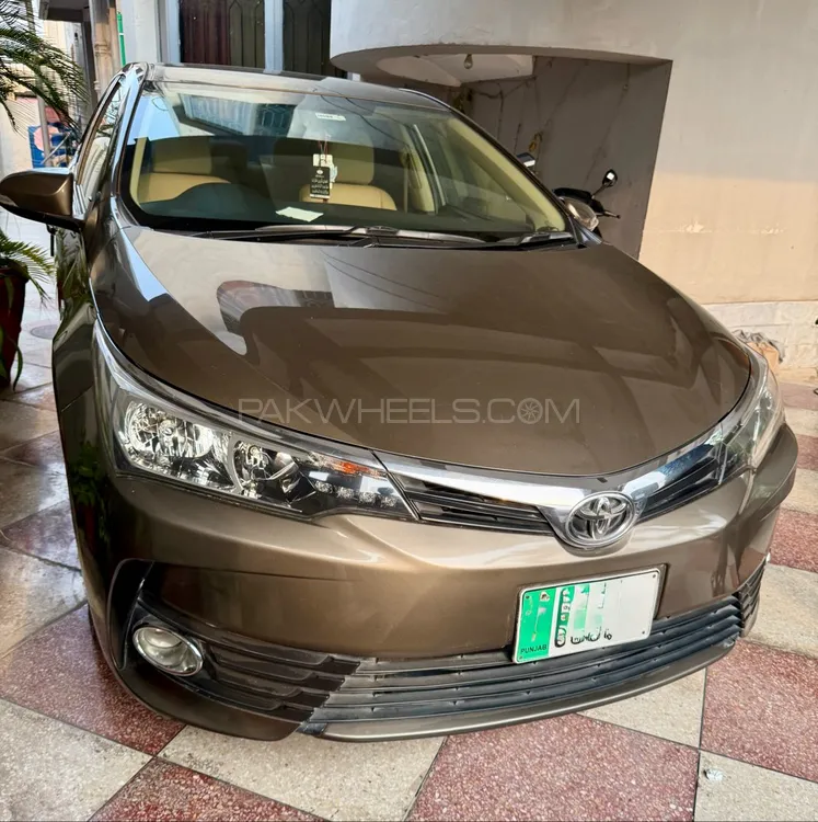Toyota Corolla 2018 for Sale in Lahore Image-1