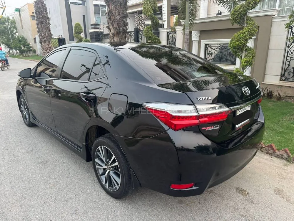 Toyota Corolla 2019 for Sale in Lahore Image-1
