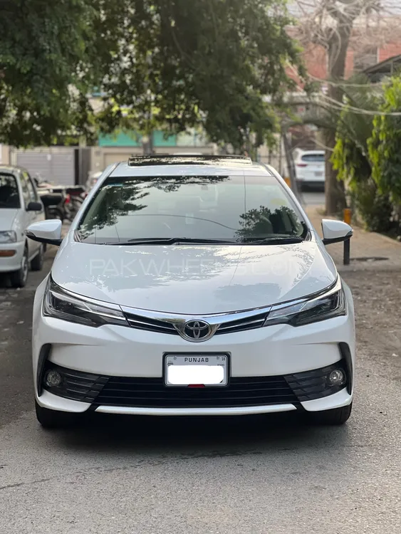 Toyota Corolla 2018 for Sale in Lahore Image-1