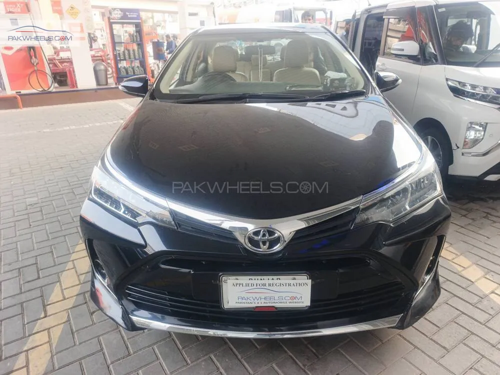 Toyota Corolla 2021 for Sale in Lahore Image-1