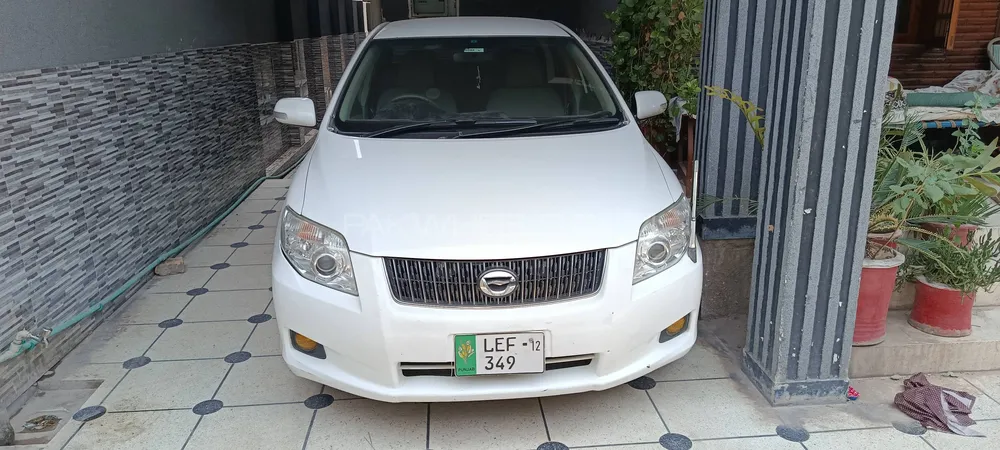 Toyota Corolla Axio 2007 for Sale in Peshawar Image-1