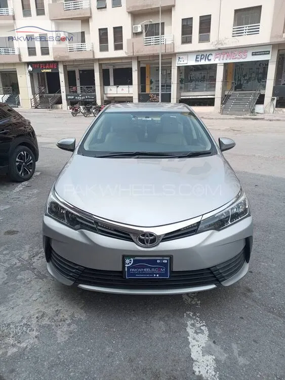 Toyota Corolla 2018 for Sale in Islamabad Image-1