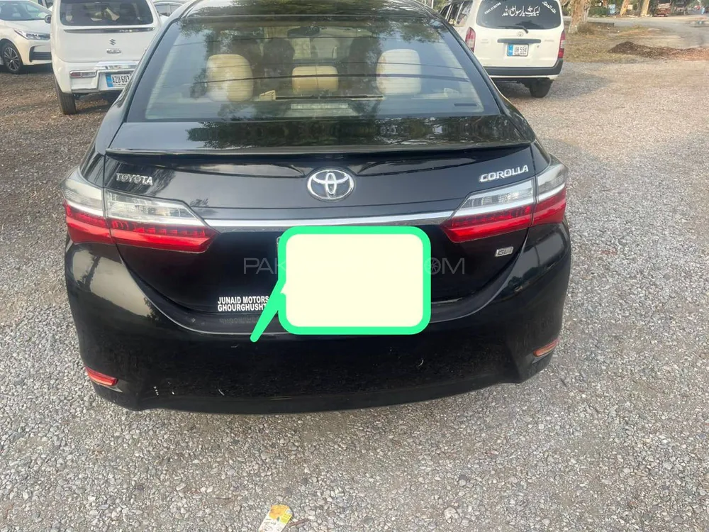 Toyota Corolla 2018 for Sale in Attock Image-1