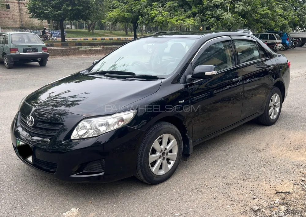 Toyota Corolla 2011 for Sale in Islamabad Image-1