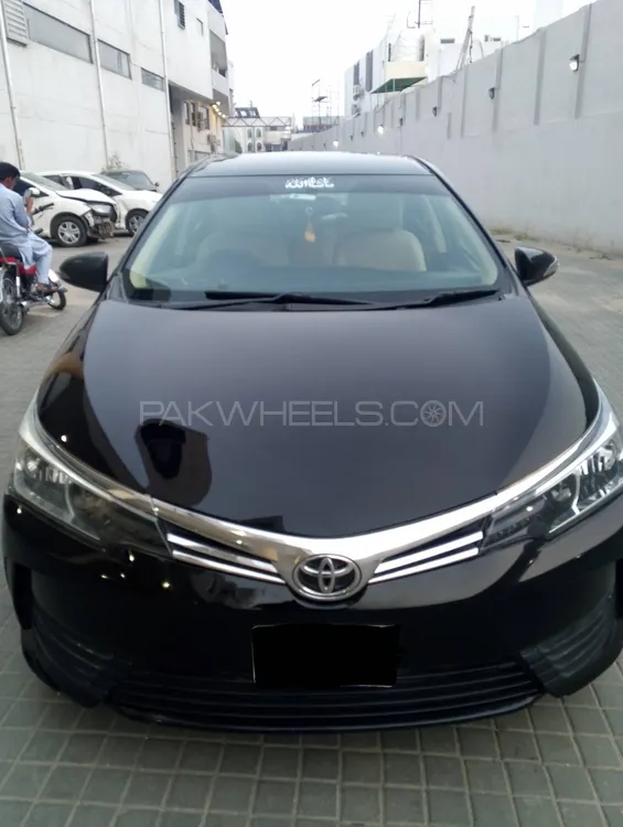 Toyota Corolla 2019 for Sale in Islamabad Image-1